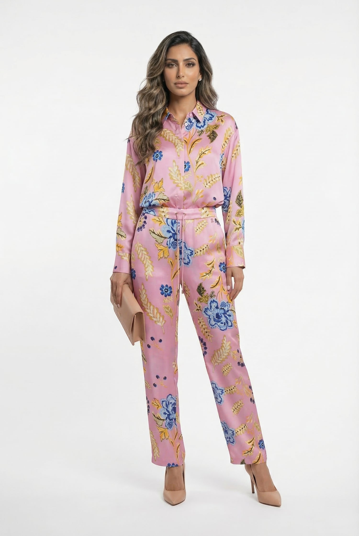 LS2615052 Floral Print Satin Shirt قميص ساتان بطبعة زهور - Brown Loft