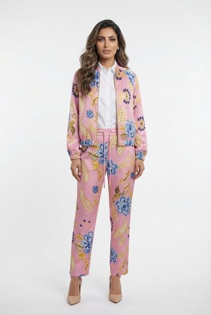 LS2602023 Floral Satin Bomber Jacket سترة بومبر من الساتان المزخرف بالأزهار - Brown Loft