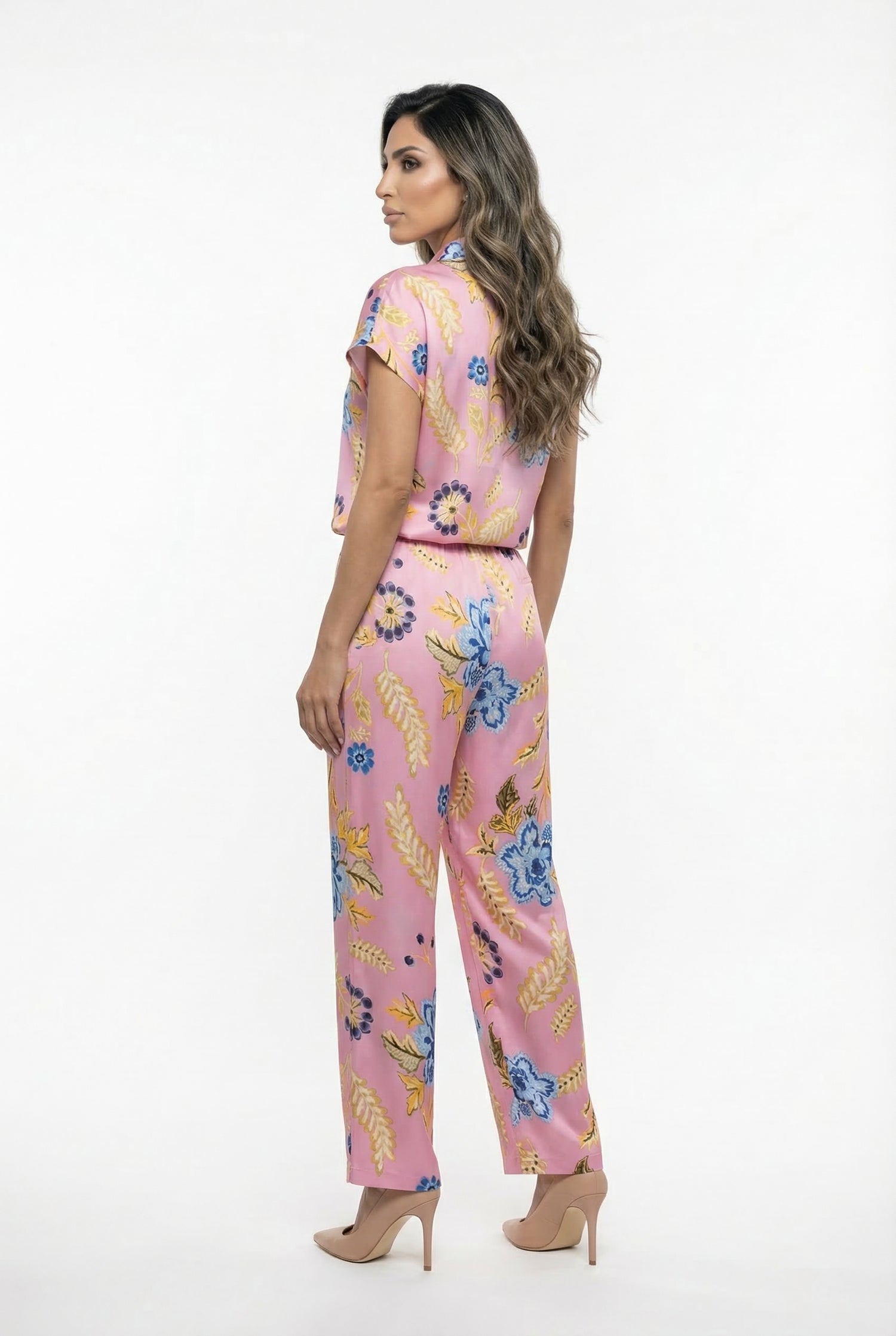 LS2615063 Floral Print Satin Top بلوزة من الساتان بنقشة الزهور - Brown Loft