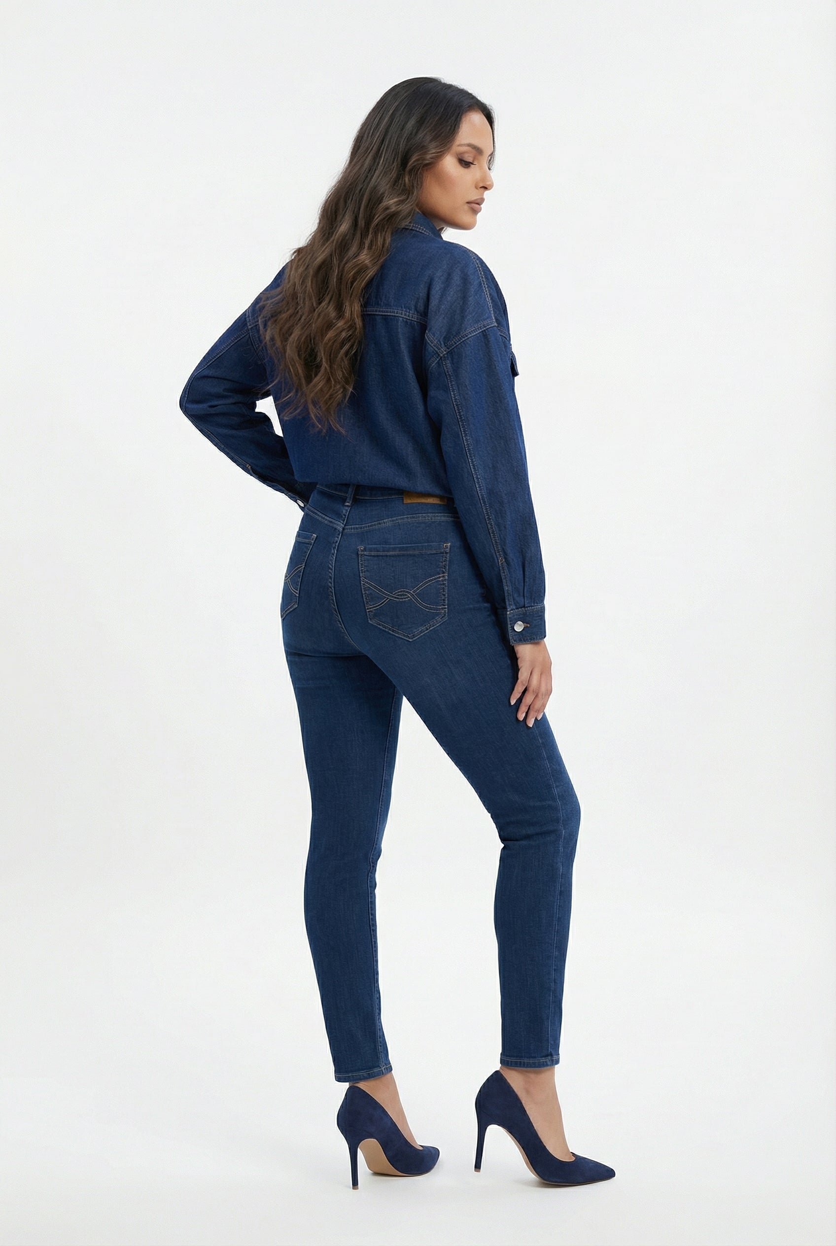 0007.3507 Oversized Denim Jeans Shirt قميص جينز واسع - Brown Loft