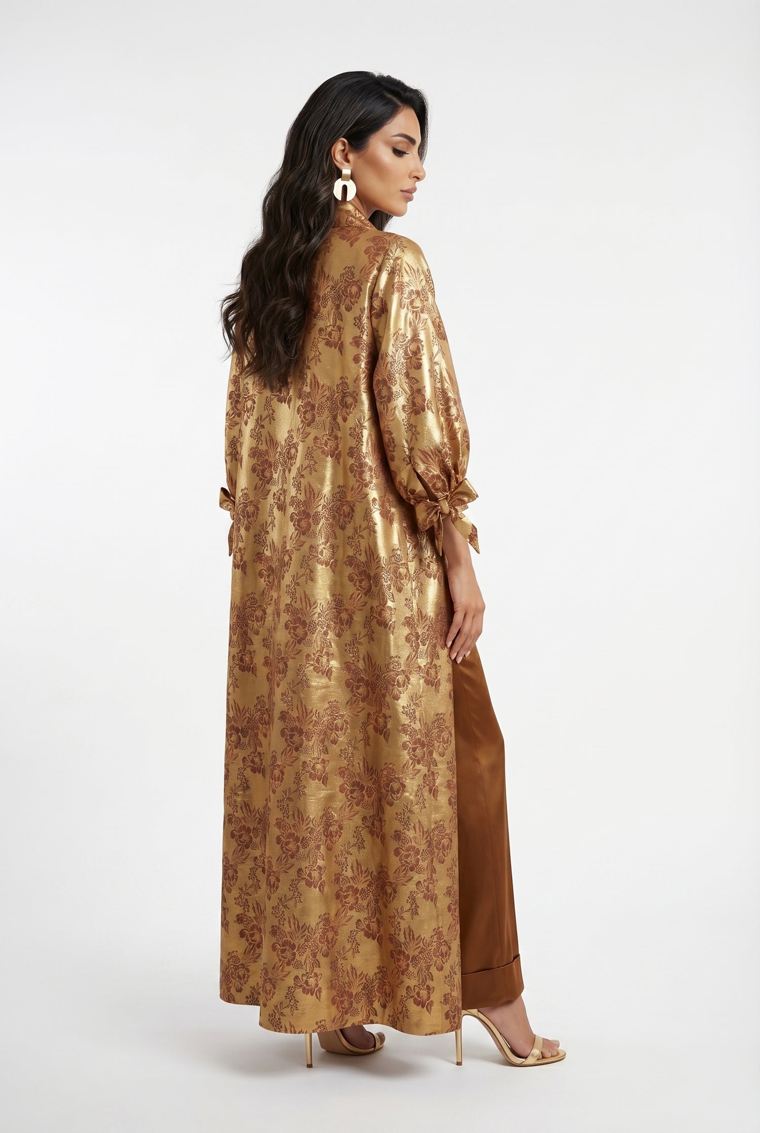 Daiki Ornate Floral Patterned Kimono - Brown Loft