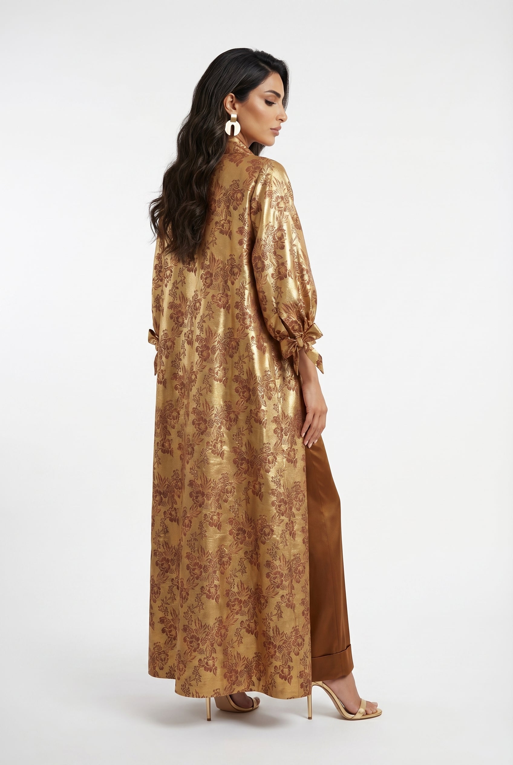 Daiki Ornate Floral Patterned Kimono - Brown Loft