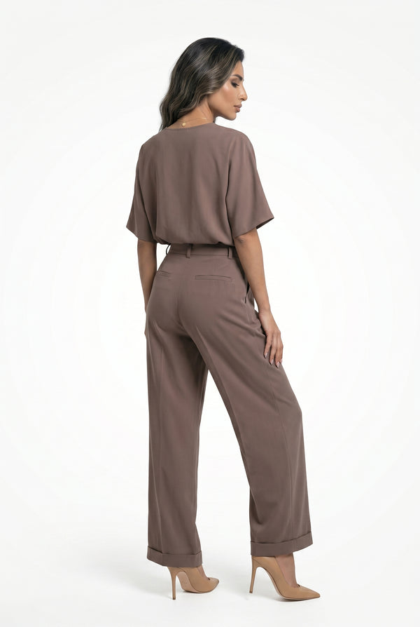 63-2121/5046 V Neck Top and Pleated Pants