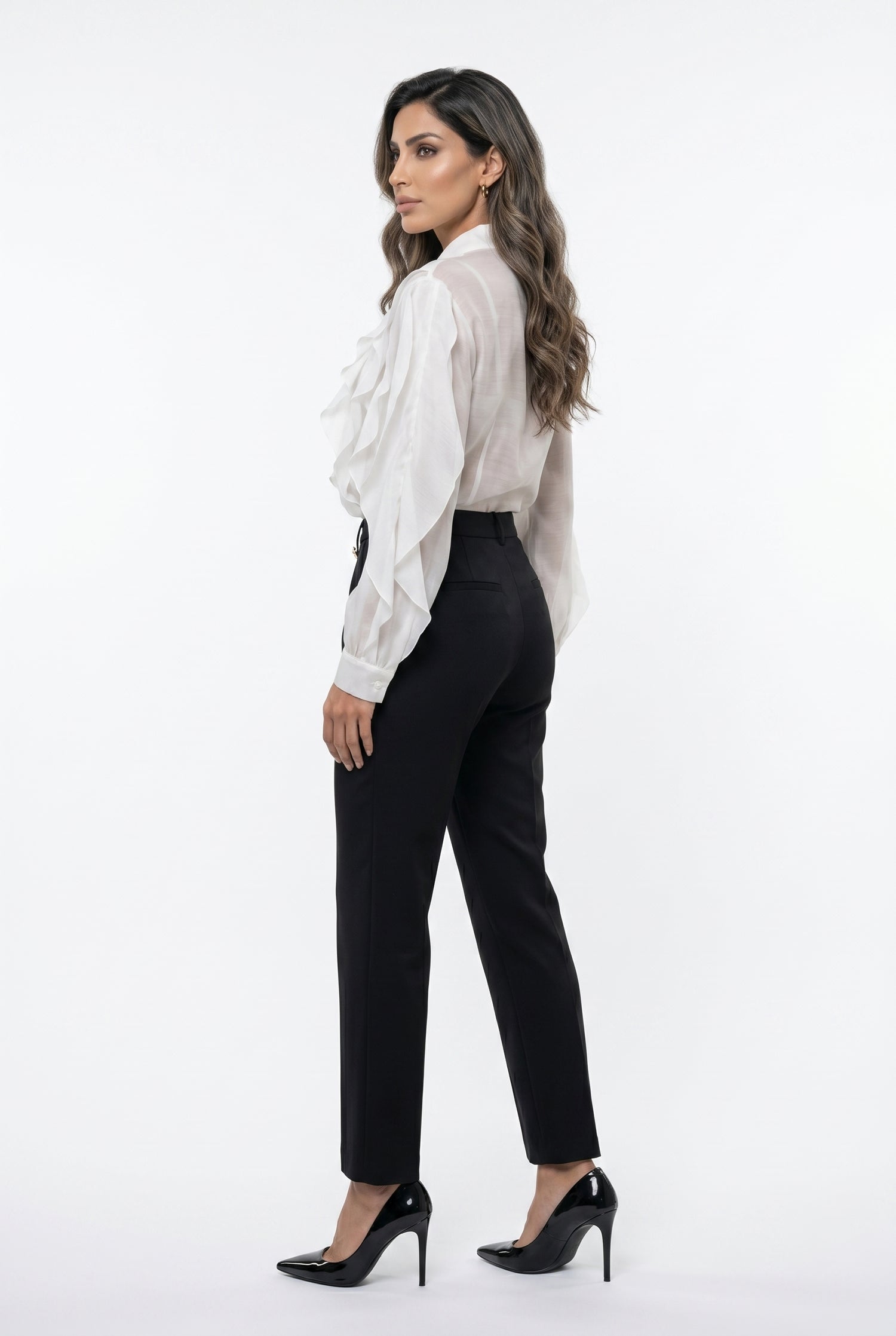 MJ261960 Ruffled Sheer Sculpted Oversized Shirt قميص شفاف منحوت كبير الحجم مع كشكشة - Brown Loft