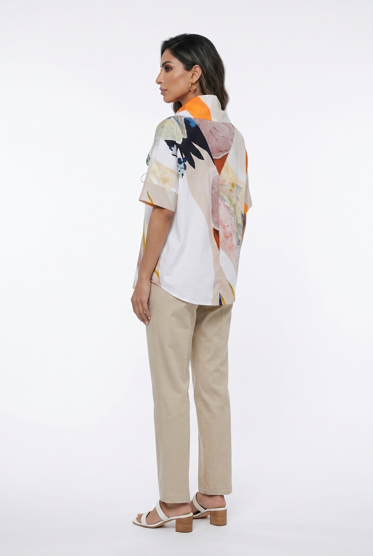 26SS-BZ327 Abstract Collared Top - Brown Loft