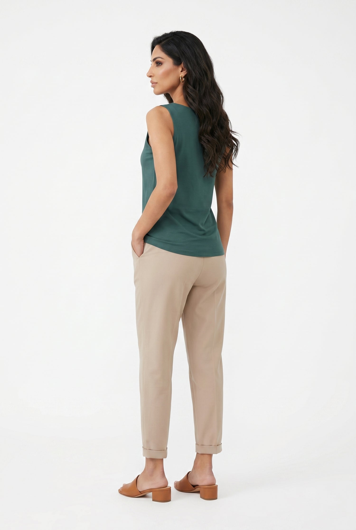 26SS-BZ892 Sleeveless Tank Top - Brown Loft