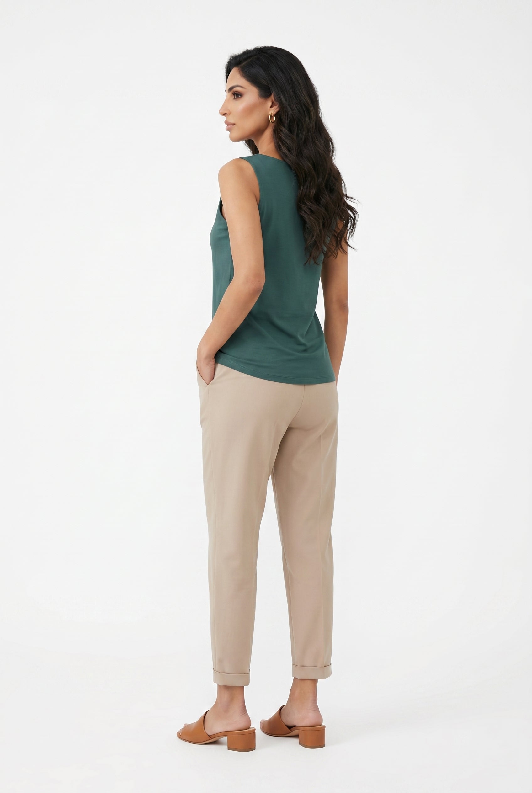 26SS-BZ892 Sleeveless Tank Top - Brown Loft