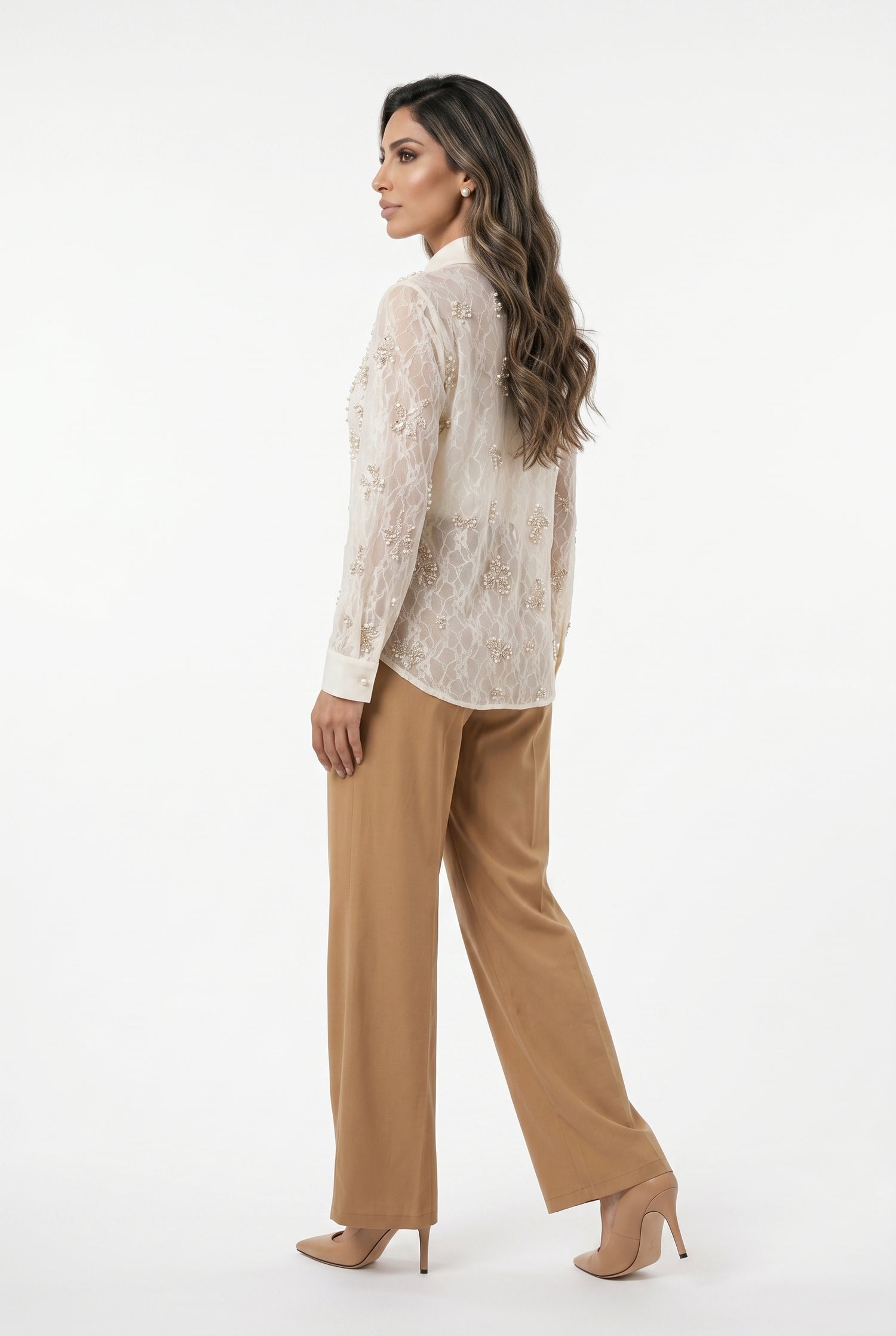 Jessy Beads/Pearls Detailed Sheer Shirt قميص شفاف مزين بالخرز/اللؤلؤ - Brown Loft