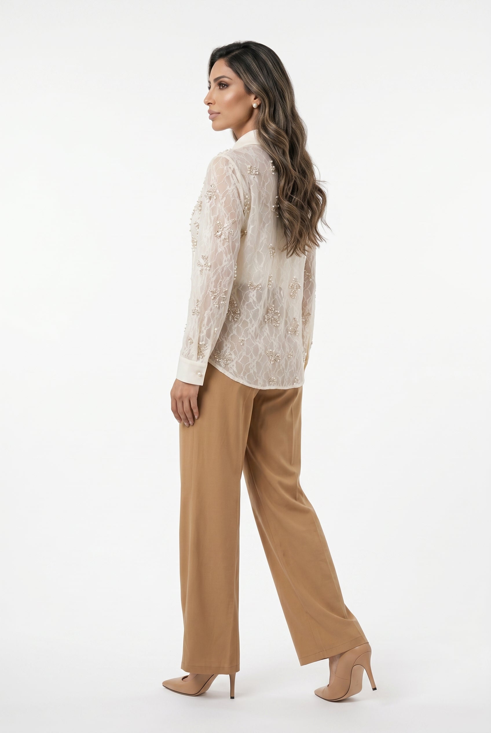 Jessy Beads/Pearls Detailed Sheer Shirt قميص شفاف مزين بالخرز/اللؤلؤ - Brown Loft