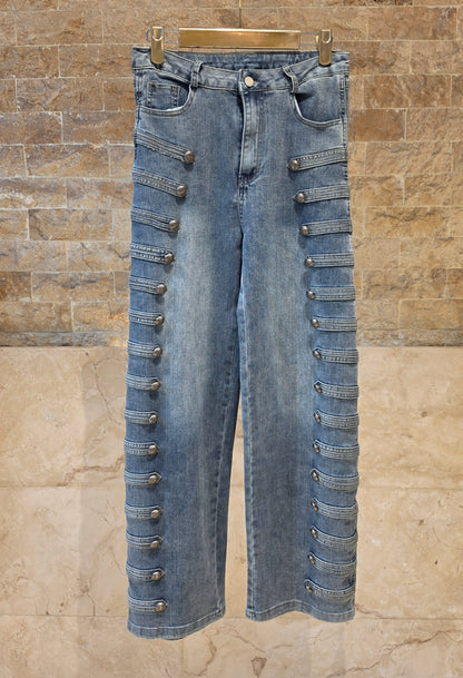 Button-Detail Wide-Leg Jeans JM22852