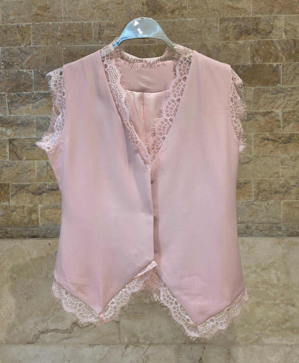 Single Snap Buttoned Sleeveless Vest JM33611