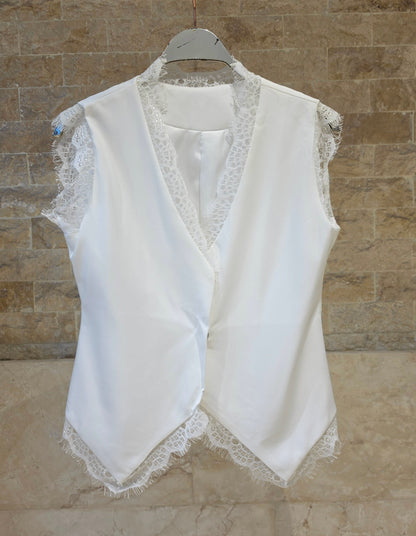 Single Snap Buttoned Sleeveless Vest JM33611