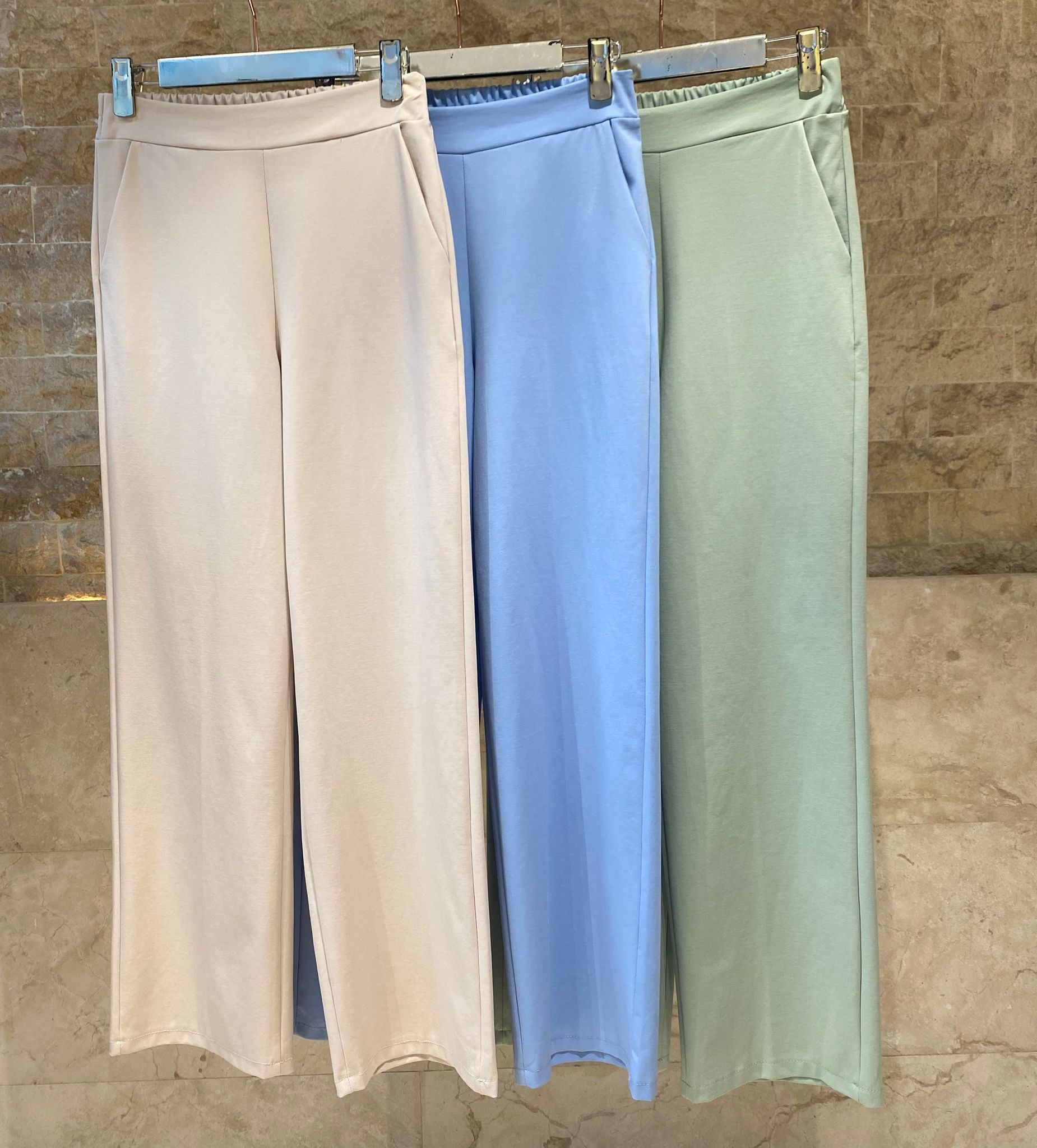 2435 Wide Leg Stretched Pants - Brown Loft
