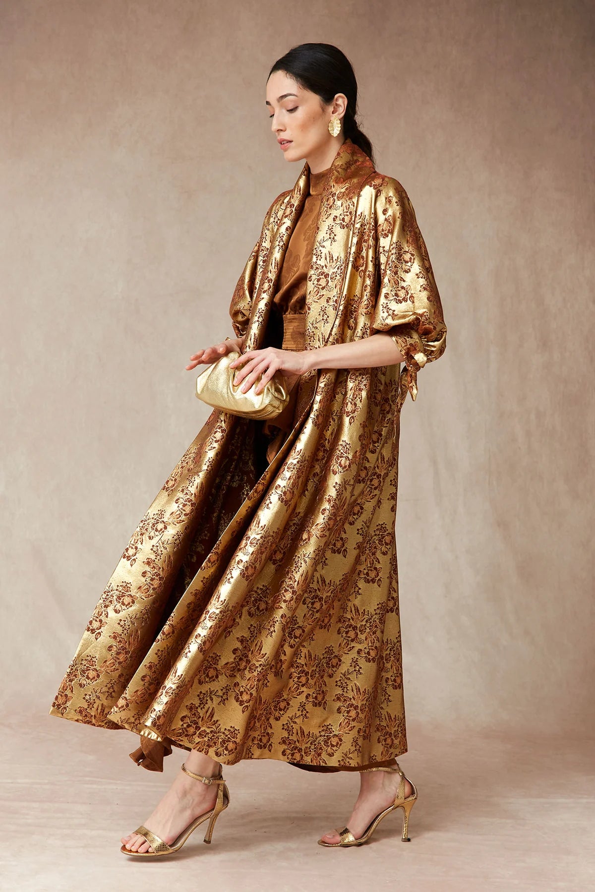 Daiki Ornate Floral Patterned Kimono - Brown Loft