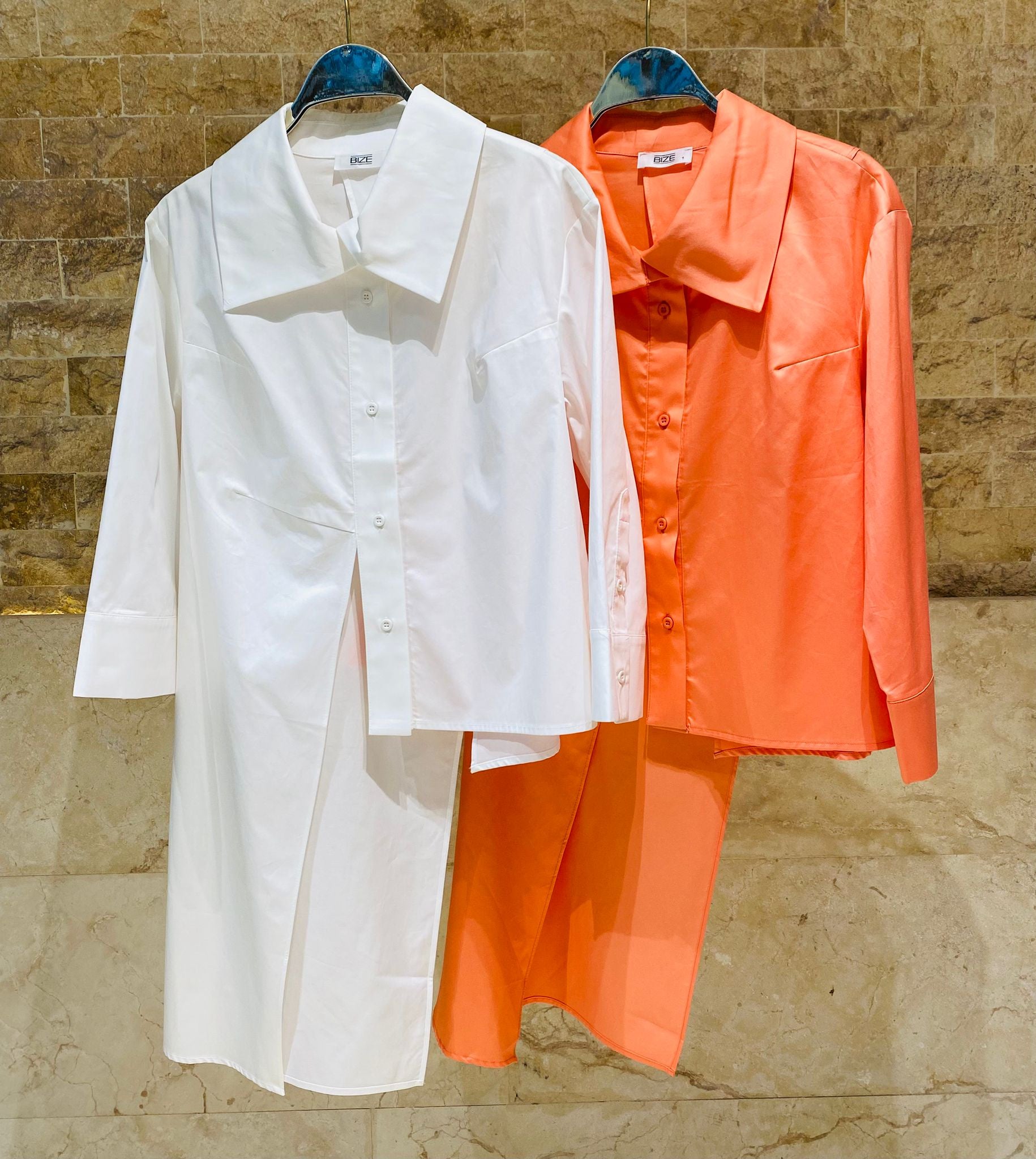 Asymmetrical Longline White Shirt 26SS-BZ352 - Brown Loft