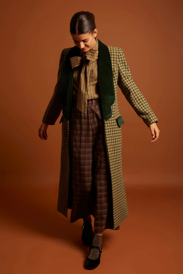 Gaspari معطف منقوش من المخمل بياقة مربعة