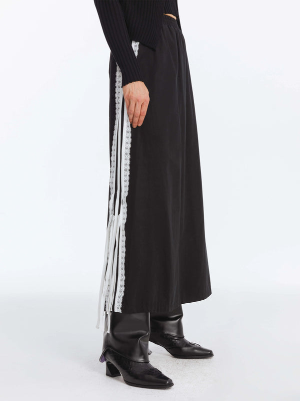 COBDS6005 (Long Skirt with white lace ribbon) تنورة طويلة مع شريط دانتيل أبيض