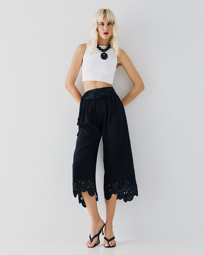 53-5001 Cropped Pants with Lace Hemlines - Brown Loft