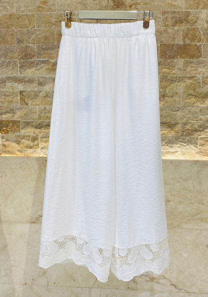 53-5001 Cropped Pants with Lace Hemlines - Brown Loft