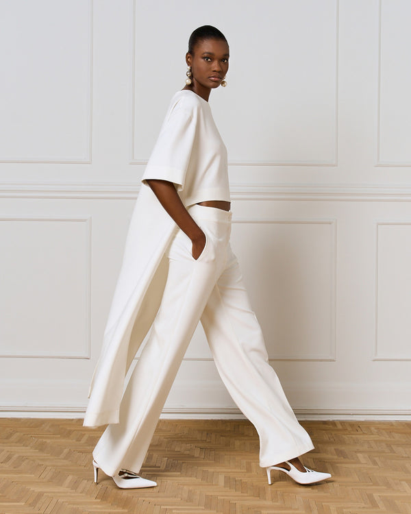 54-2041 Boat Neckline Long Back Top بلوزة طويلة الظهر بفتحة رقبة على شكل قارب