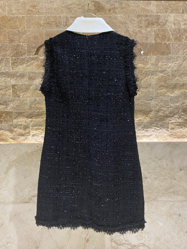 54-3013 Mini Sleeveless Tweed Dress فستان قصير بدون أكمام من التويد