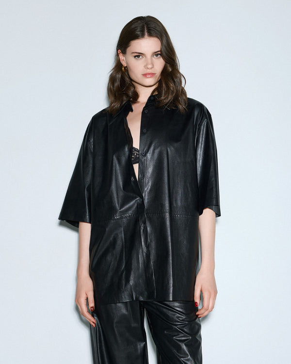 54-7009 Faux Leather Long Shirt قميص طويل من الجلد الصناعي