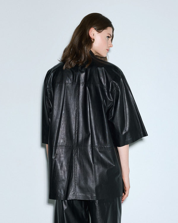 54-7009 Faux Leather Long Shirt قميص طويل من الجلد الصناعي