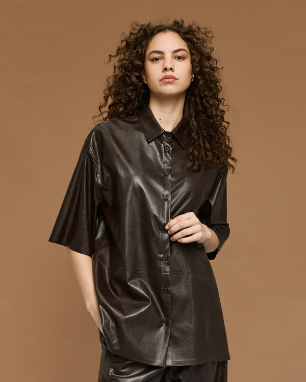 54-7009 Faux Leather Long Shirt قميص طويل من الجلد الصناعي