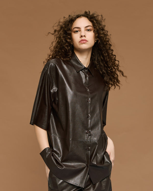 54-7009 Faux Leather Long Shirt قميص طويل من الجلد الصناعي