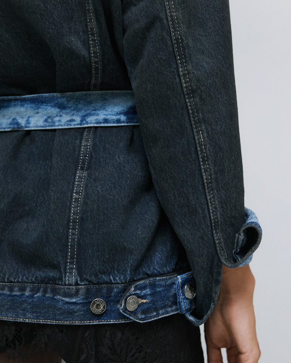 54-8204  Oversized Denim Jacket سترة جينز كبيرة الحجم