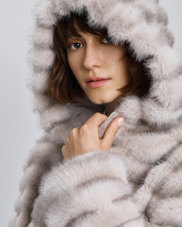 54-9106 Cropped Jacket سترة قصيرة من الفرو الصناعي