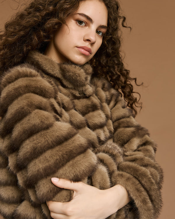 54-9108  Faux Fur Long Coat معطف طويل من الفرو الصناعي