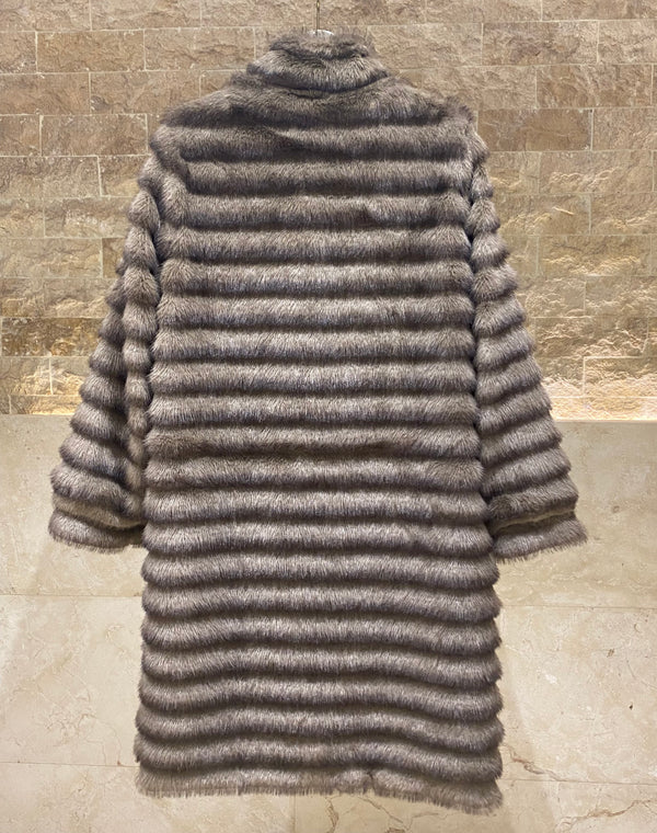 54-9108  Faux Fur Long Coat معطف طويل من الفرو الصناعي