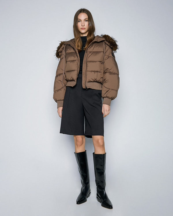 54-9141 Short Puffer Jacket سترة منتفخة قصيرة