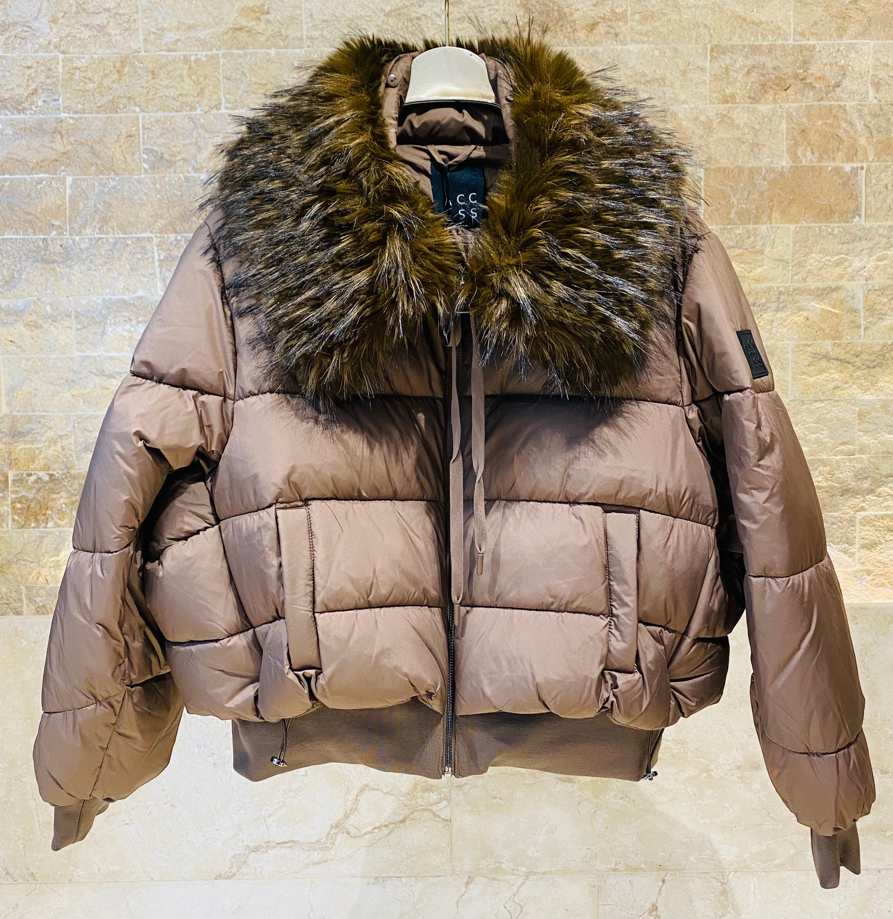 54-9141 Short Puffer Jacket - Brown Loft