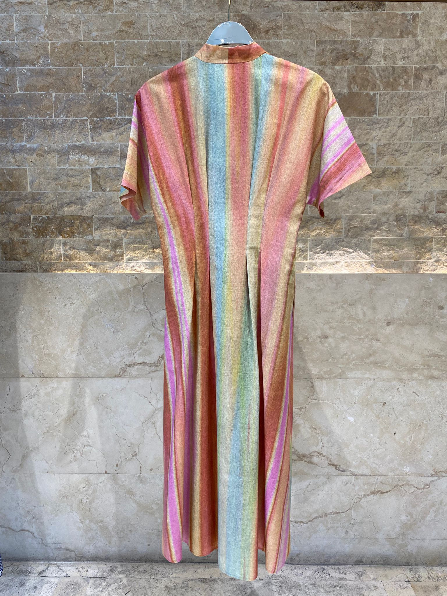 6218140  Multicolor Linen Blend Long Dress فستان طويل متعدد الألوان من مزيج الكتان - Brown Loft