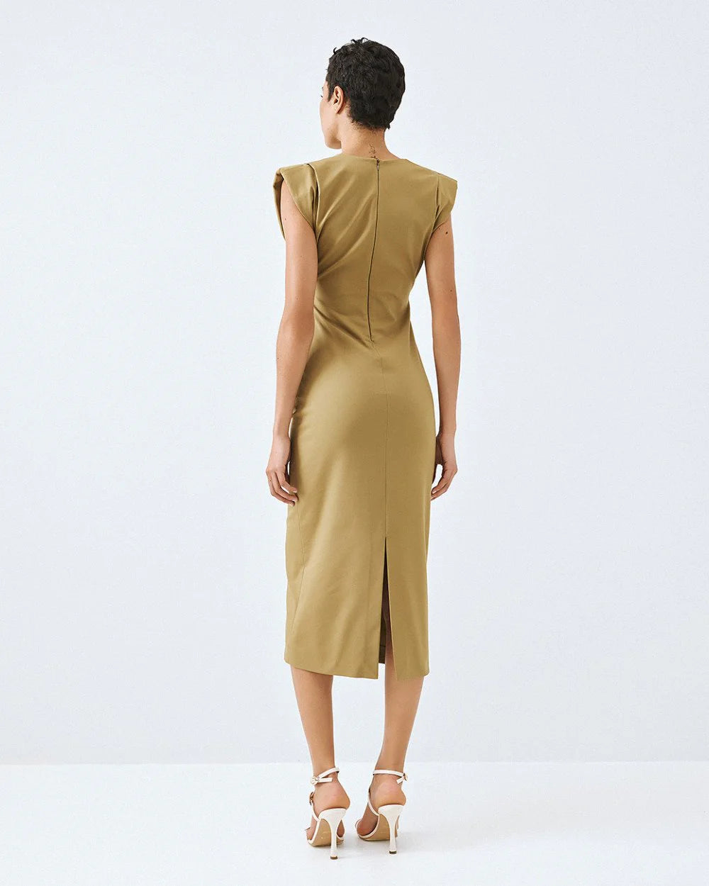 63-3409 Sleeveless Dress with Ruched Details - Brown Loft
