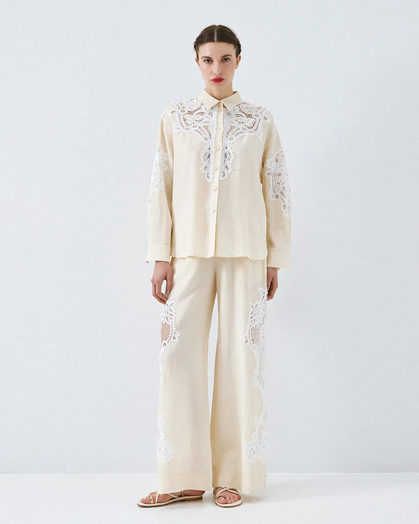 63-5039 Elegant Pants with Lace Details