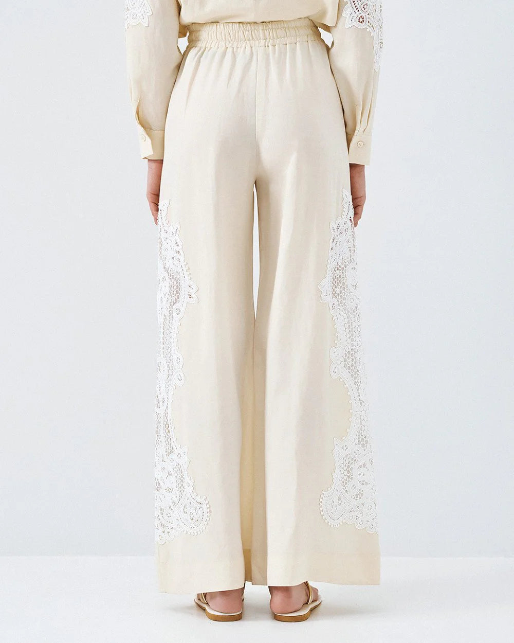 63-5039 Elegant Pants with Lace Details - Brown Loft