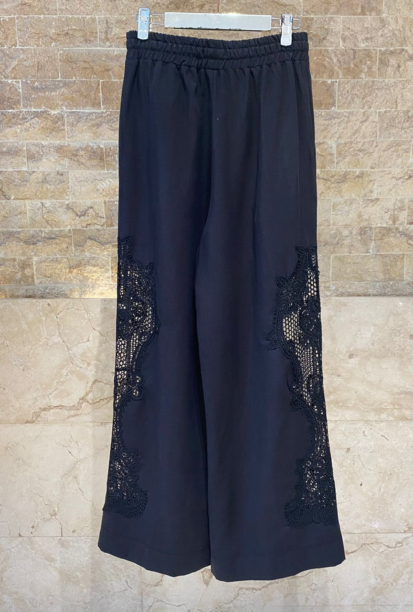 63-5039 Elegant Pants with Lace Details