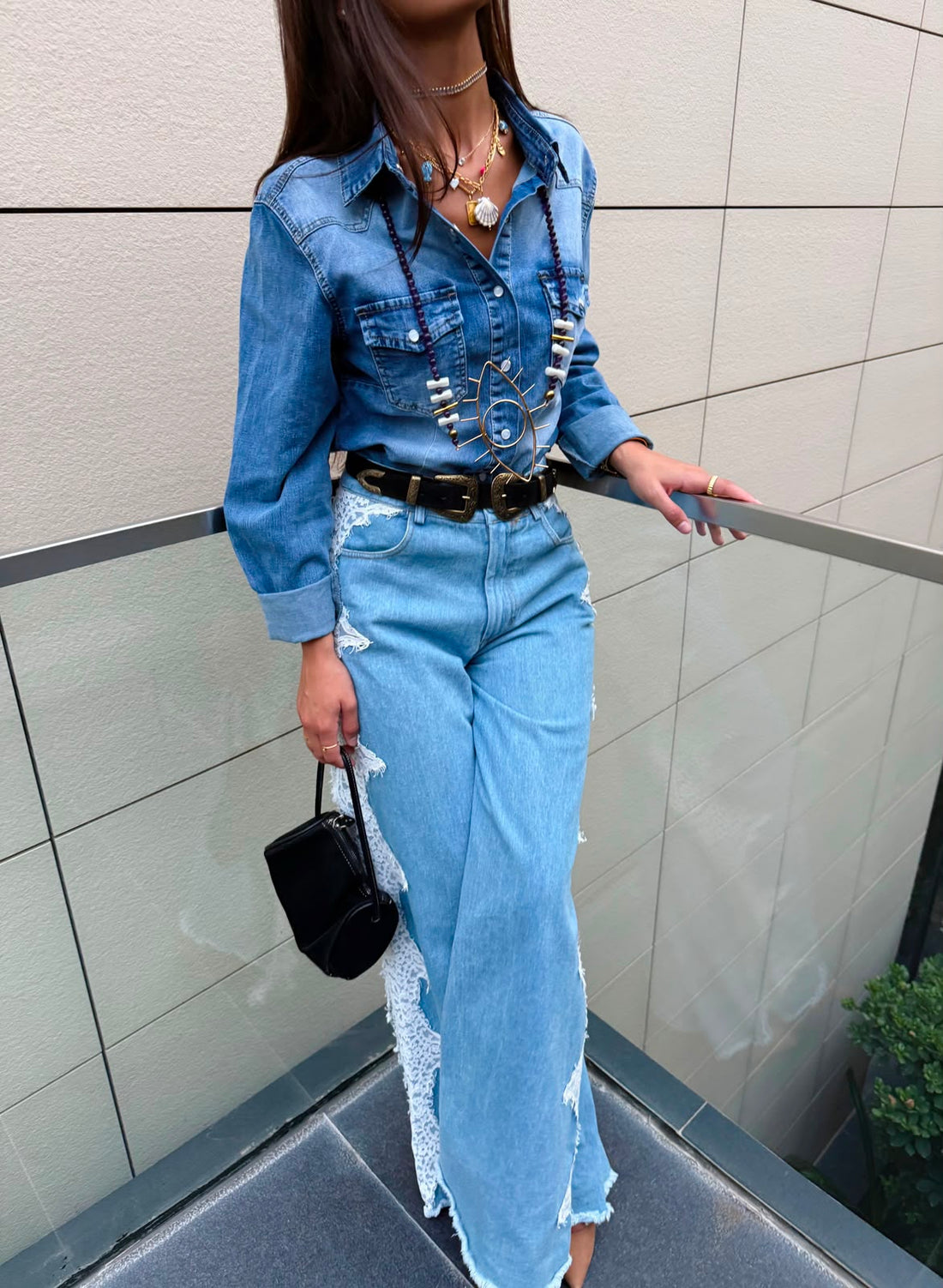 SD9186 Classic Light Wash Denim Shirt