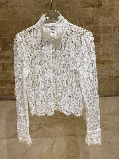 81085 Floral Lace Top بلوزة من الدانتيل بنقشة الزهور