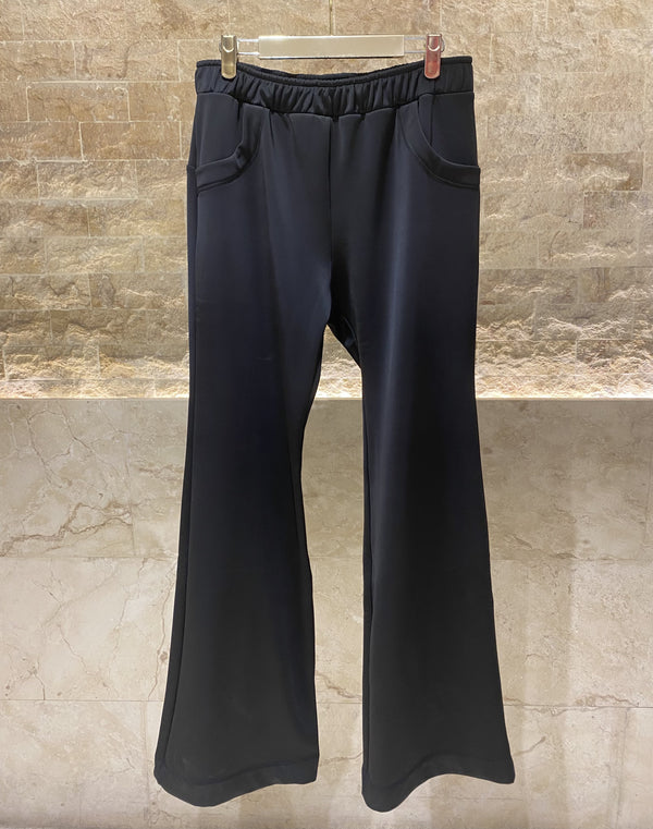 8401.2050  Wide Leg Satin Flared Pants بنطلون ساتان واسع الساق