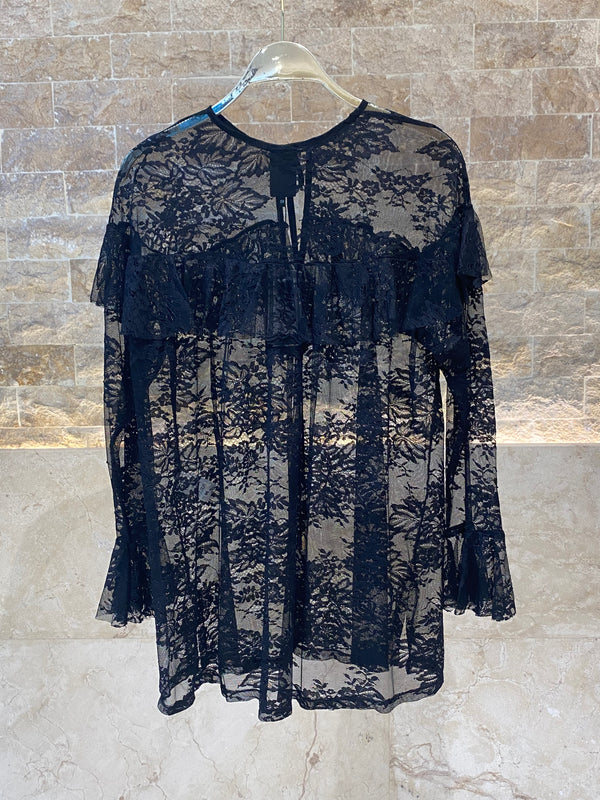 8401.1042 Oversized Lace Top أعلى الدانتيل المتضخم