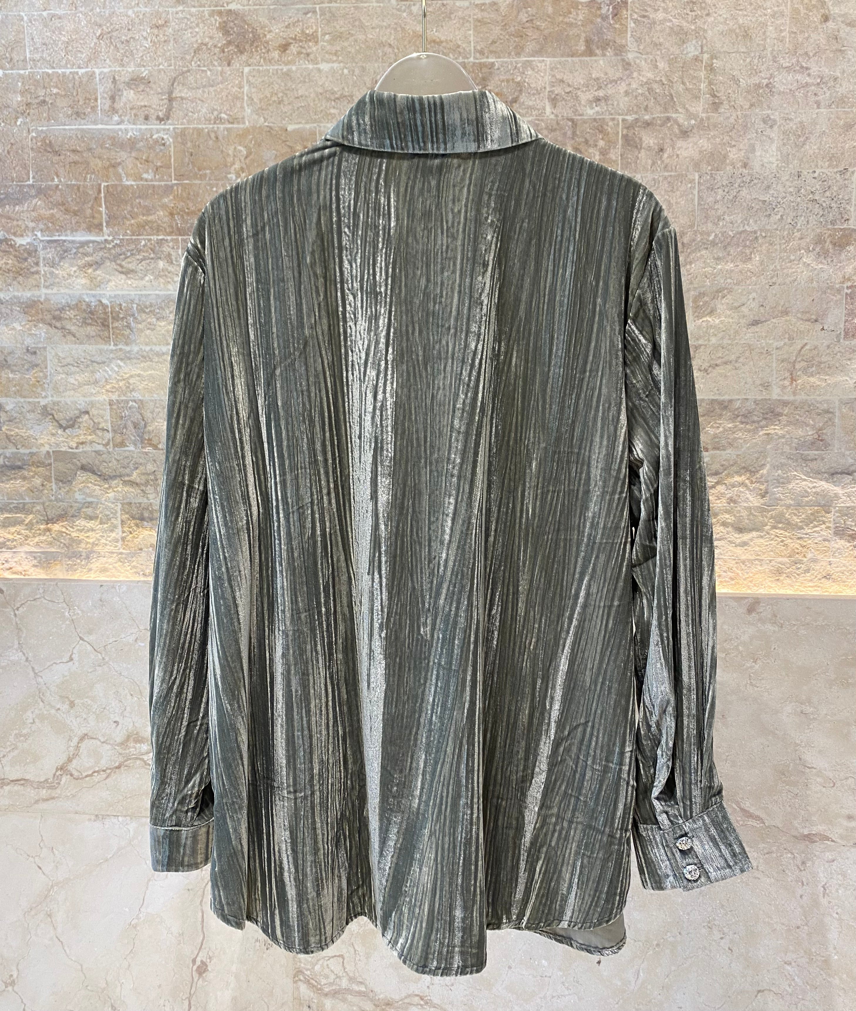 8401.3005 Collared Crushed Velvet Oversized Shirt - Brown Loft