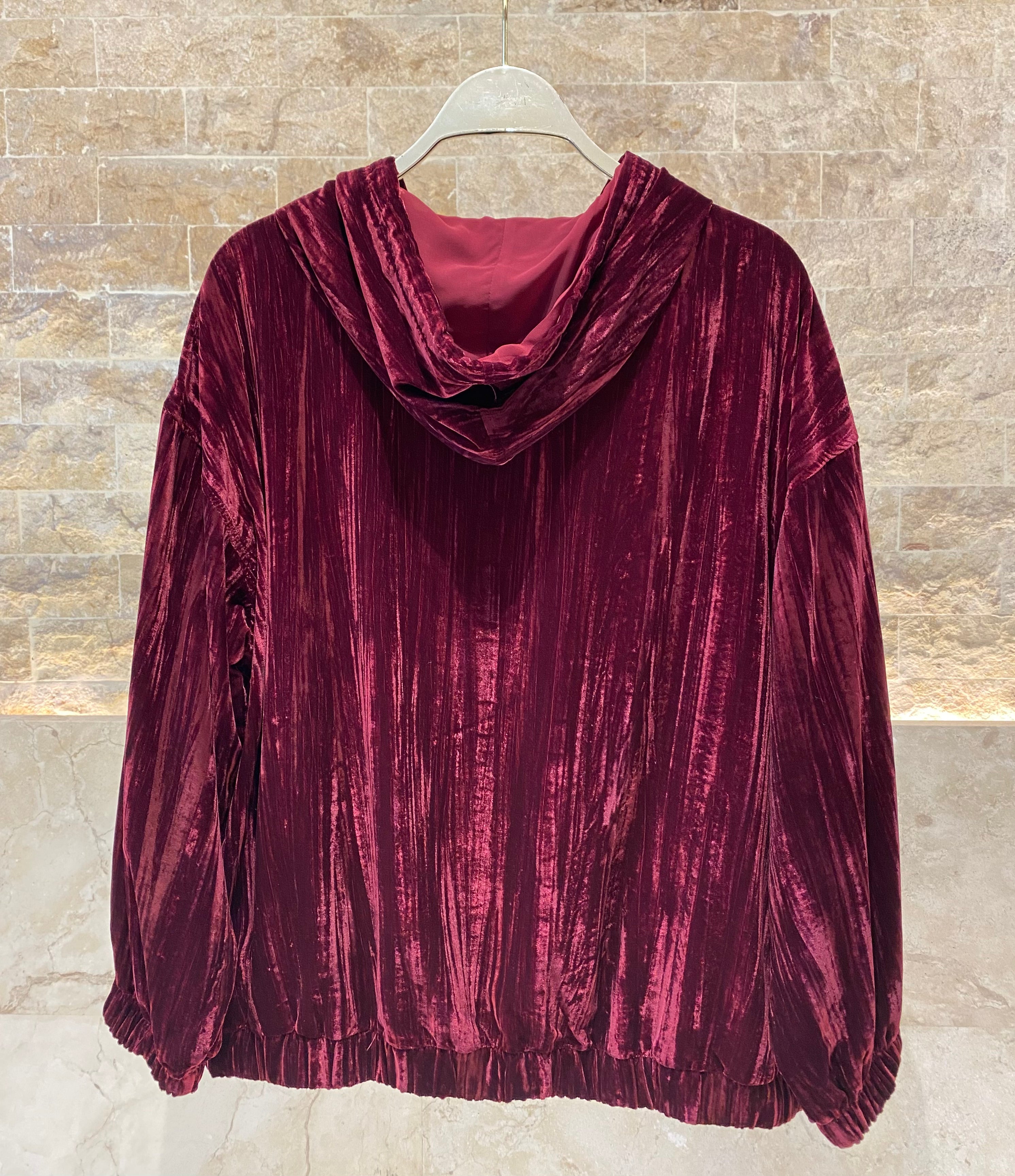 8401.4045  Hooded Crushed Velvet Oversized Jacket سترة كبيرة الحجم من المخمل المكسر بغطاء للرأس - Brown Loft