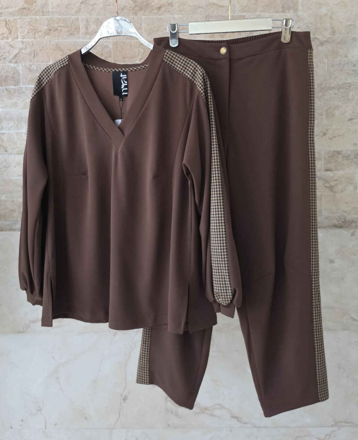 Checked Sleeve V-Neck &amp; Barrel Pants Set 8601.1013/2034