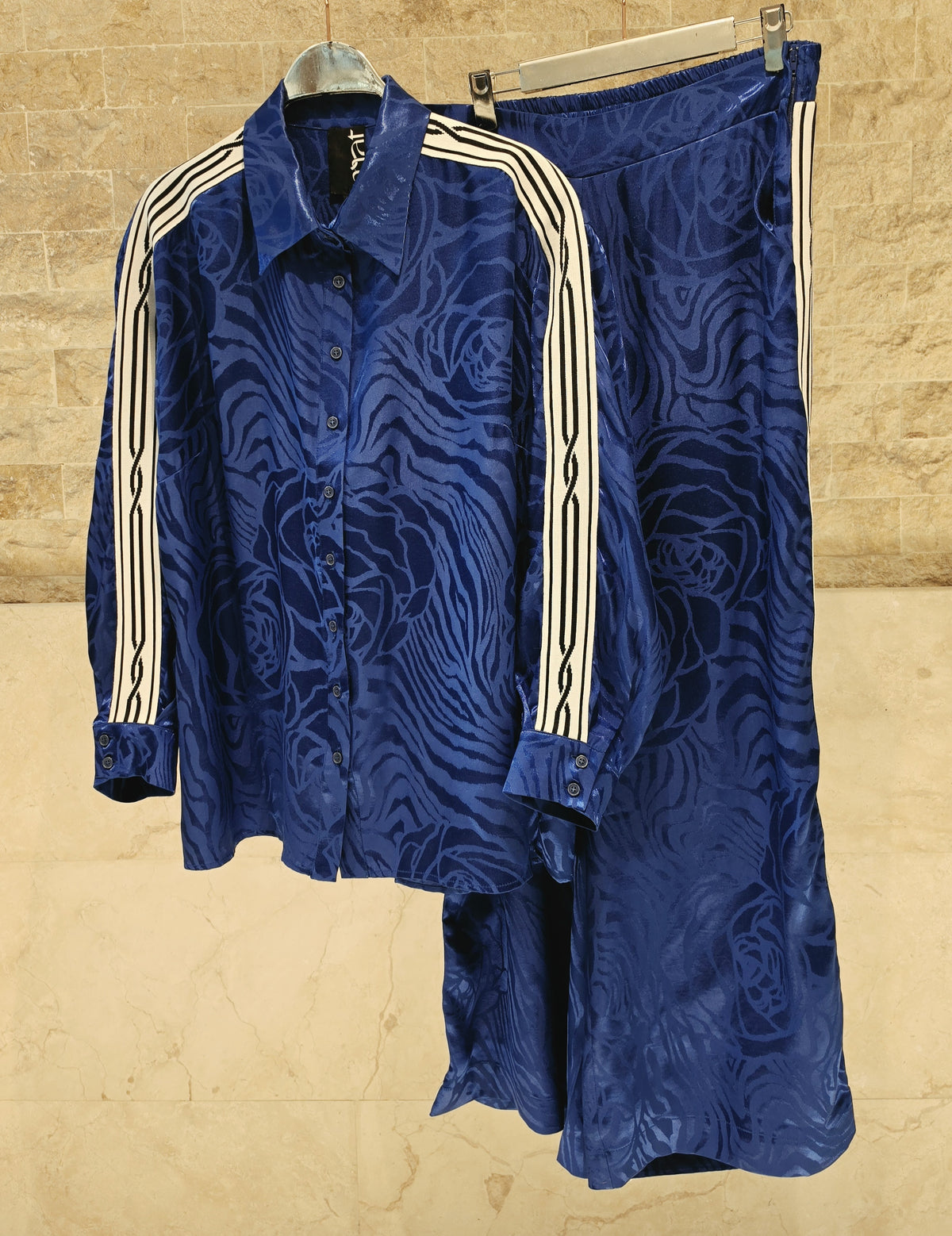 Textured Shirt &amp; Wide-Leg Pants Set 8601.3039/2053