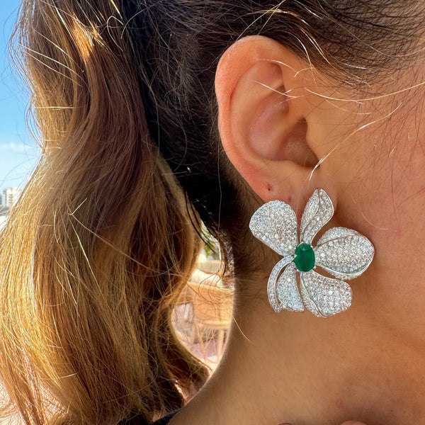 Fleur Emerald Statement Earrings فلور بيان الزمرد أقراط