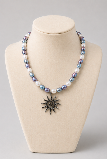 Pearl of Dusk Necklace